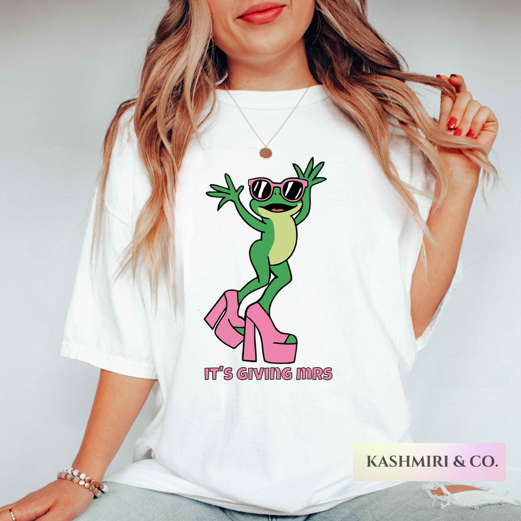 FROG ITS GIVING MRS TEE
