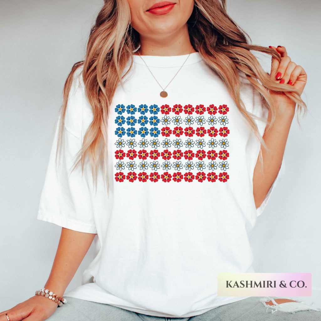 Retro American Flag Floral Shirt, 4th of July Tee Red White Blue Fourth of July USA Botanical Tee Patriotic Independence Day Gift USA TShirt