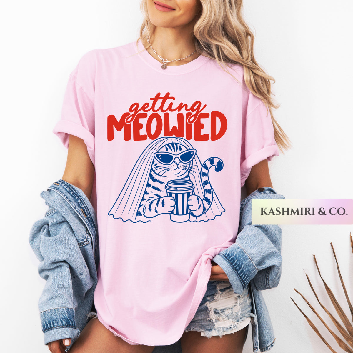 GETTING MARRIED CAT & COFEE LOVER TEE